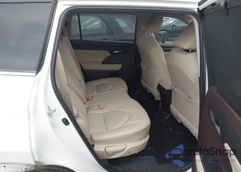 2021 Toyota Highlander Xle из США, поврежденный, VIN 5TDGZRAH5MS075633